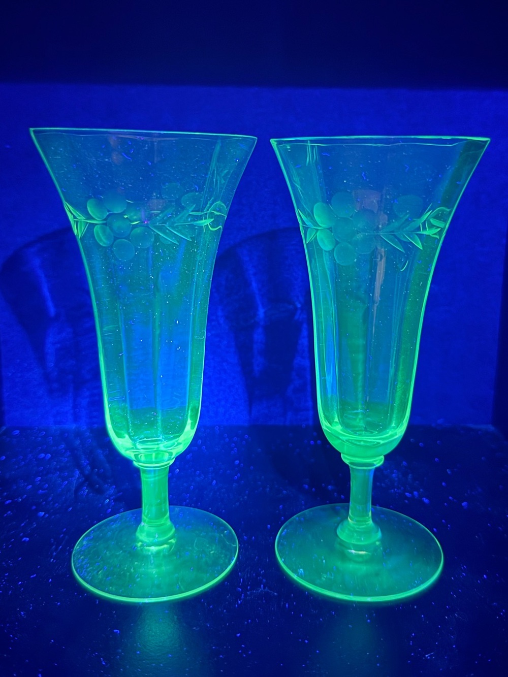 Vintage UV Reactive Fluted Etched Glass Champagne Glasses